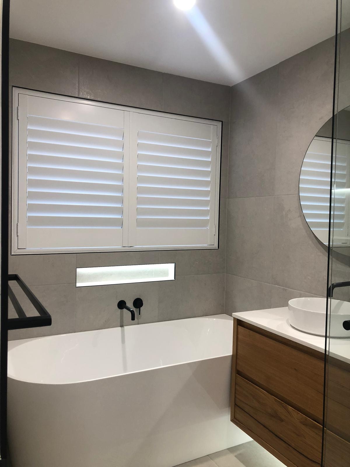 PVC White Plantation — Bathroom Recess
